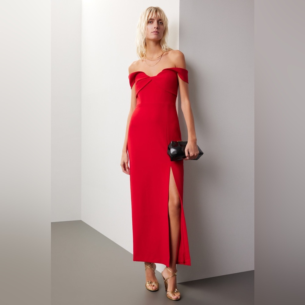 ML Monique Lhuillier Viviana‎ Crepe Gown